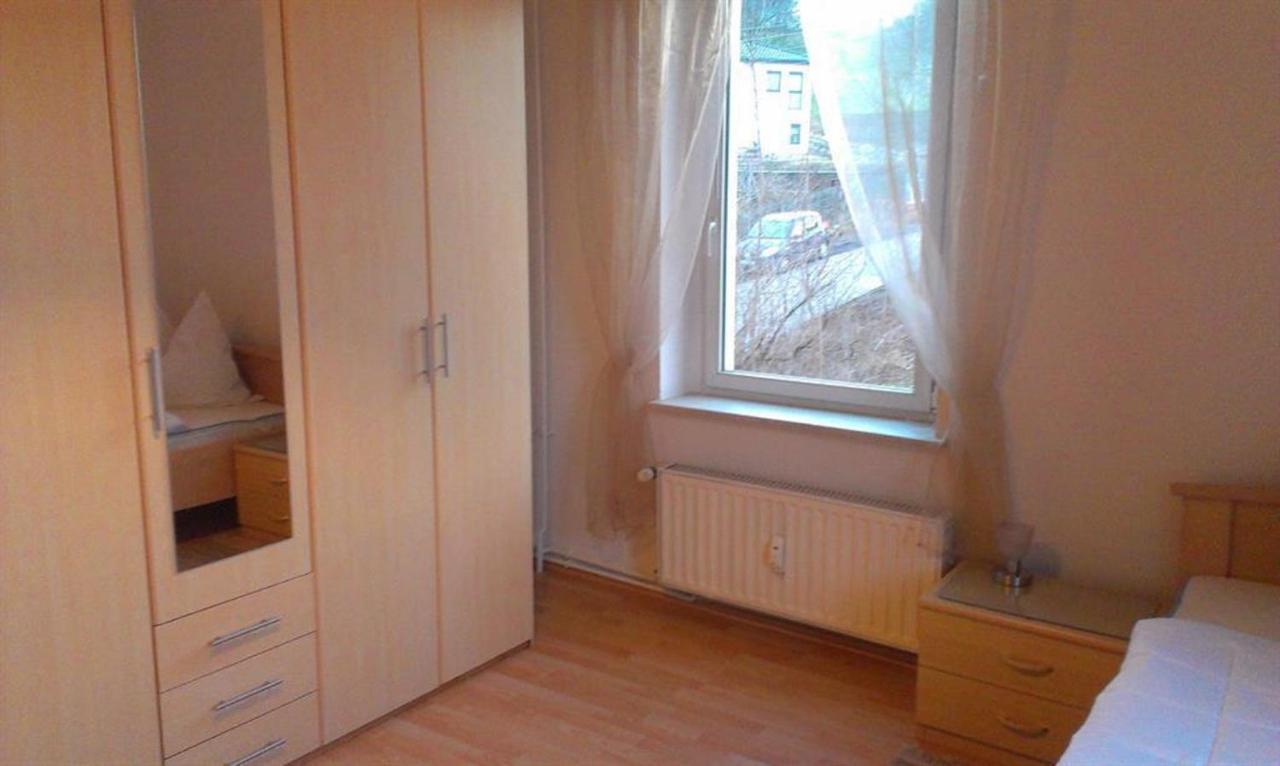 Ferienwohnungen Bernd Kruegel Zwickau Buitenkant foto